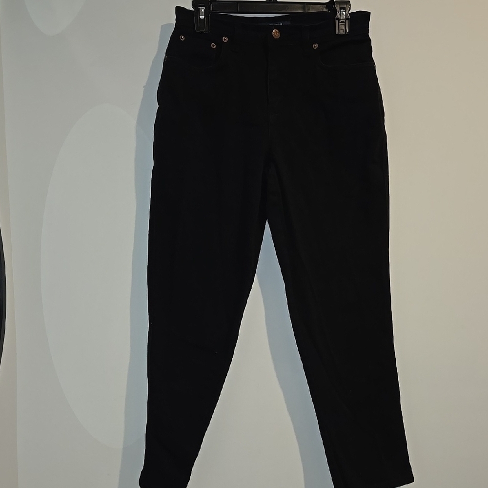 Bill Blass Black Cropped Ankle Jeans